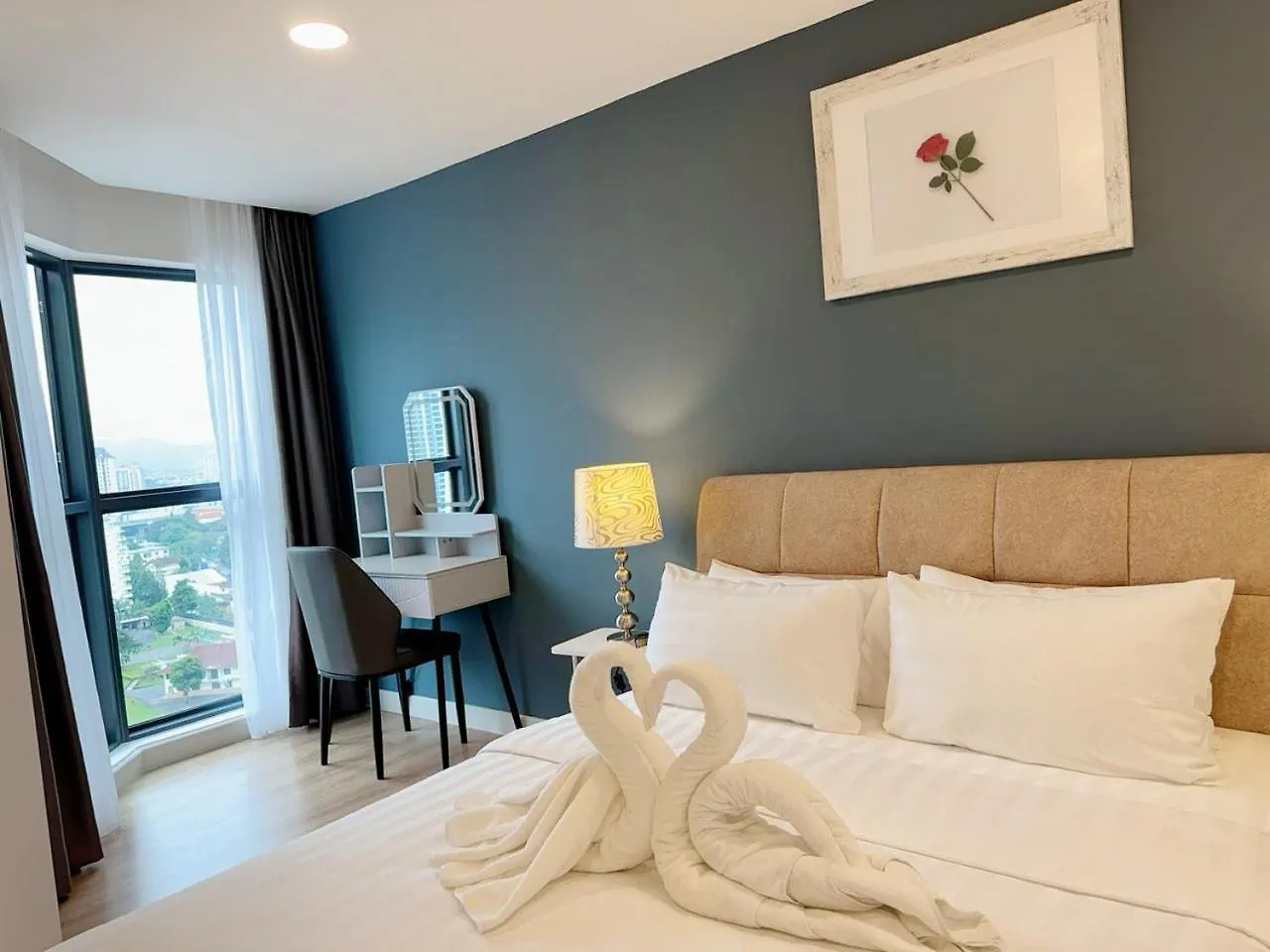 The Atrium At Jalan Ampang By Okbnb - Luxury 3 Bedroom Family Suite With Balcony, 3 Mins To Klcc Kuala Lumpur 0*,