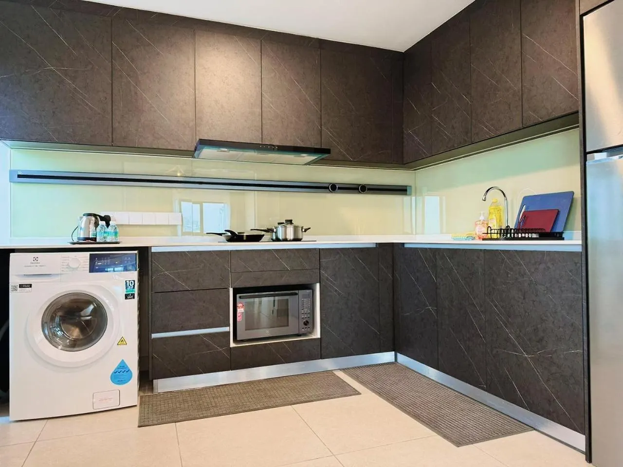 The Atrium At Jalan Ampang By Okbnb - Luxury 3 Bedroom Family Suite With Balcony, 3 Mins To Klcc Kuala Lumpur Apartment