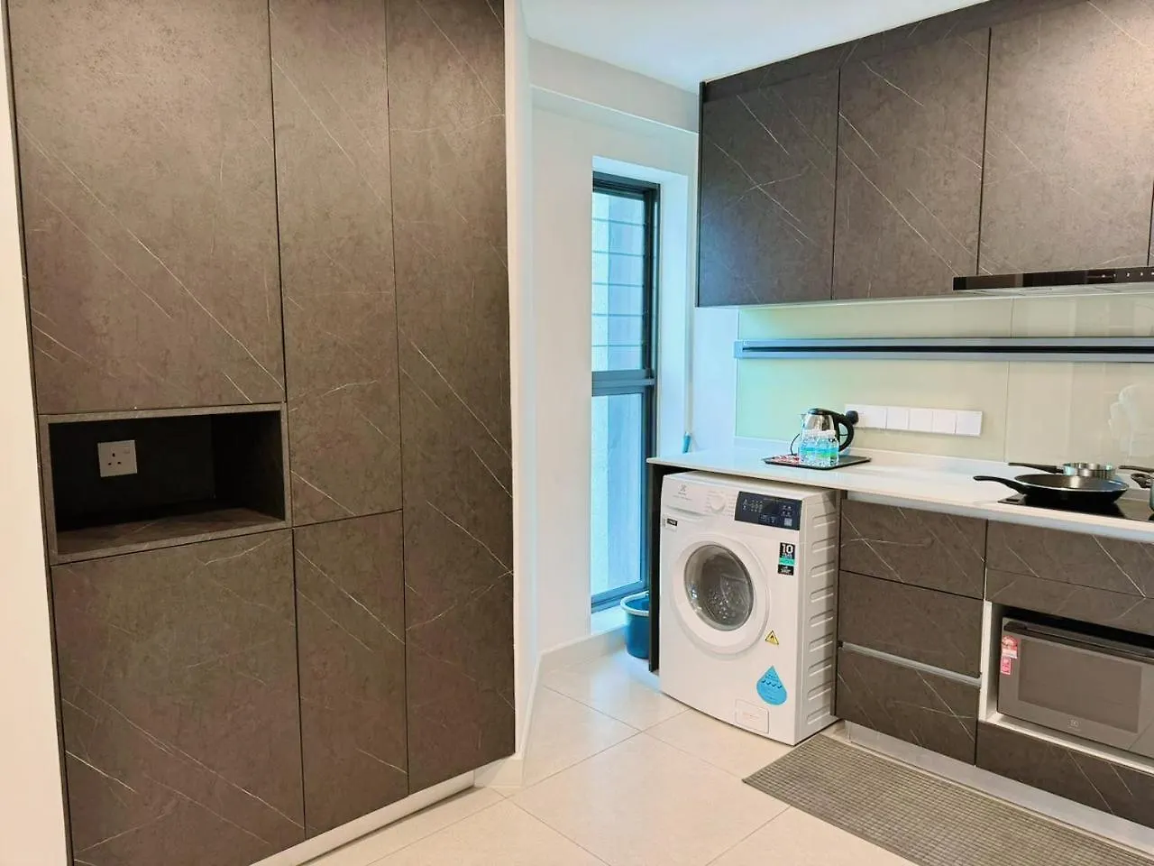 The Atrium At Jalan Ampang By Okbnb - Luxury 3 Bedroom Family Suite With Balcony, 3 Mins To Klcc Kuala Lumpur